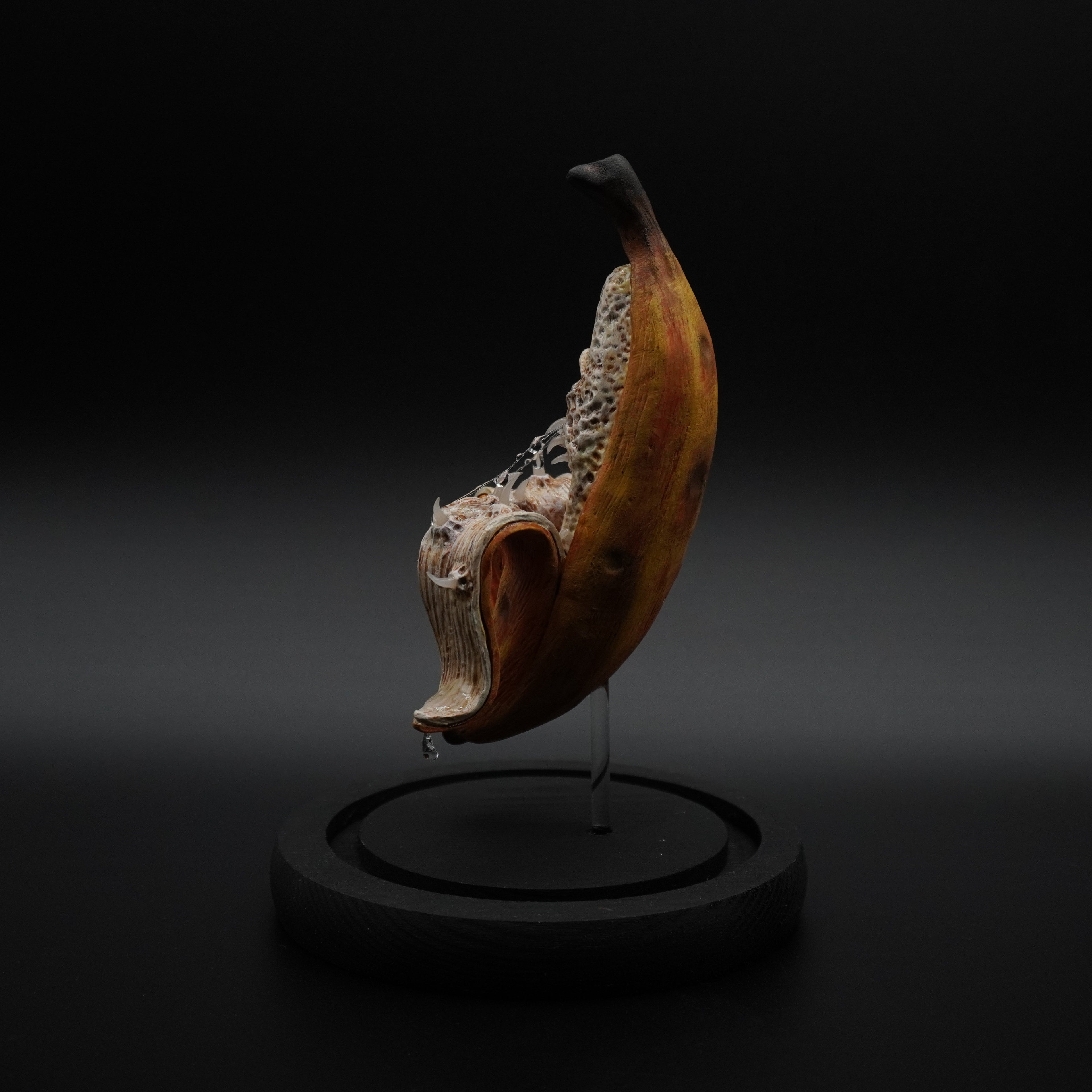Tiny Terror 009 "Peelson"