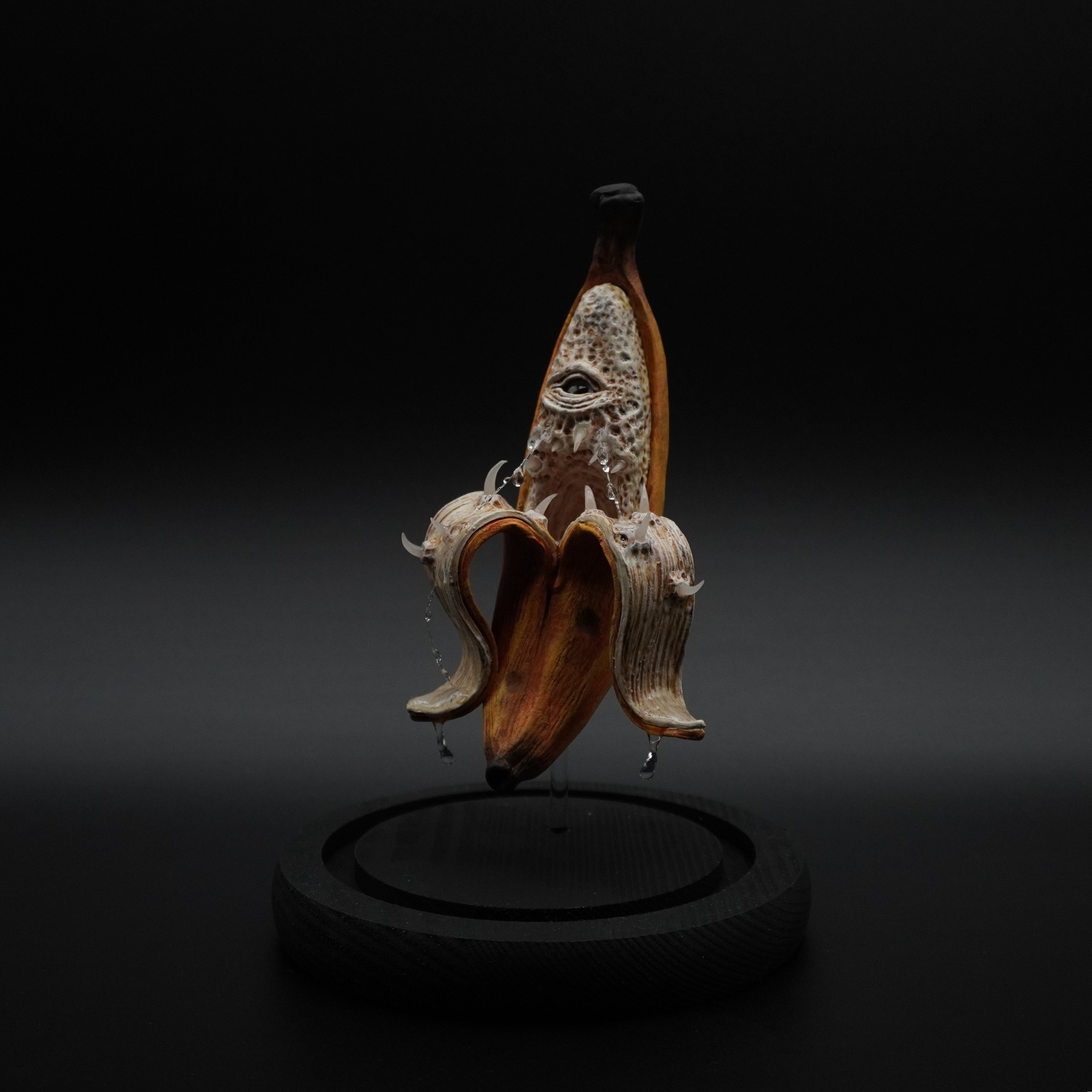 Tiny Terror 009 "Peelson"